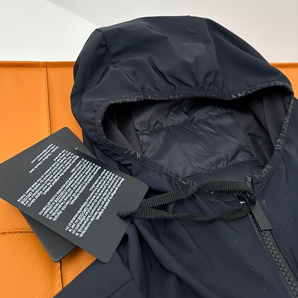入手困難モンクレール 贋物 BALMHORN GORE-TEX スキー ダウンジャケット mor19641